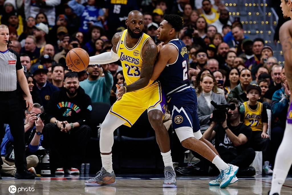 曝湖人只会与两三支球队讨论詹姆斯交易 包括骑士和勇士